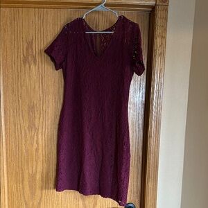 Elegant Burgundy Lace Dress